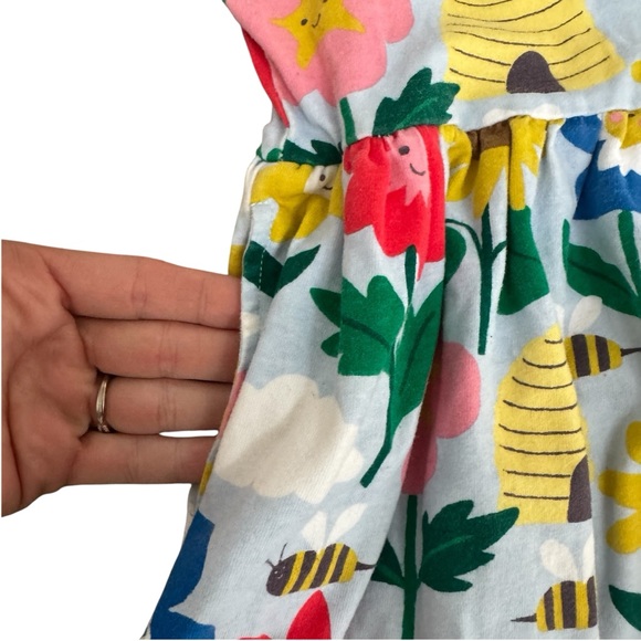 Mini Boden Floral and Bee Print Short Sleeve Cotton Jersey Dress size 7/8 - Picture 6 of 11